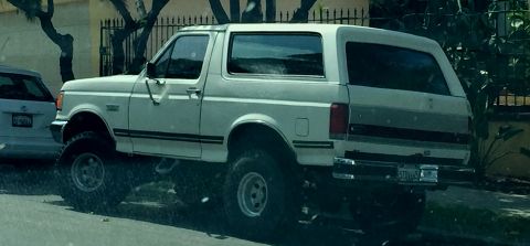 1988 Ford Bronco - This white Ford Bronco appears to be from the late 1980s, not a 1988 model.