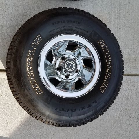 1992 Ford Bronco photo