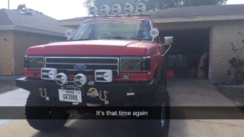1990 Ford Bronco photo