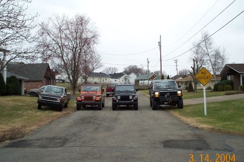 1986 Ford Bronco - Before the trip. Leaving from my house.