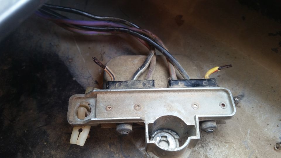 Vehicle electrical component with wires