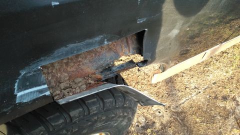 1996 Ford Bronco - Another great FID. The rear wheel arch is composed of two pieces. The outer, obviously, and the much unneeded inner arch. The inner arch is…