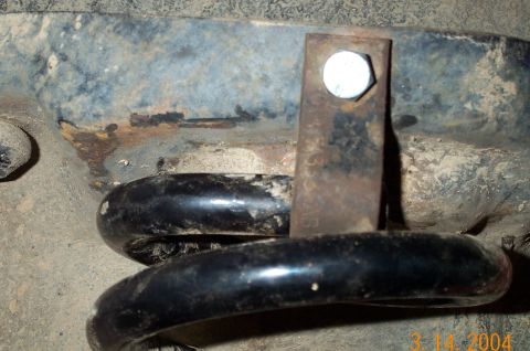 1986 Ford Bronco - New top spring retainer an bigged bolt on action.