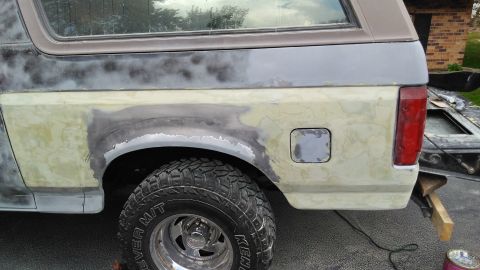 1996 Ford Bronco - Body filler work REALLY coming along now!!! I started school 2 weeks from this time, so it was coming down to the last minute.