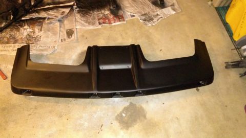 1996 Ford Bronco - Spraying the visor was easy. The paint on it was newish so I just scuffed it and sprayed it with acrylic rustoleum flat black.