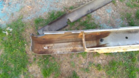 1996 Ford Bronco - Check out the surface rust on this baby.