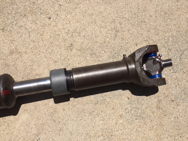 Driveshaft with U-joint and blue seals