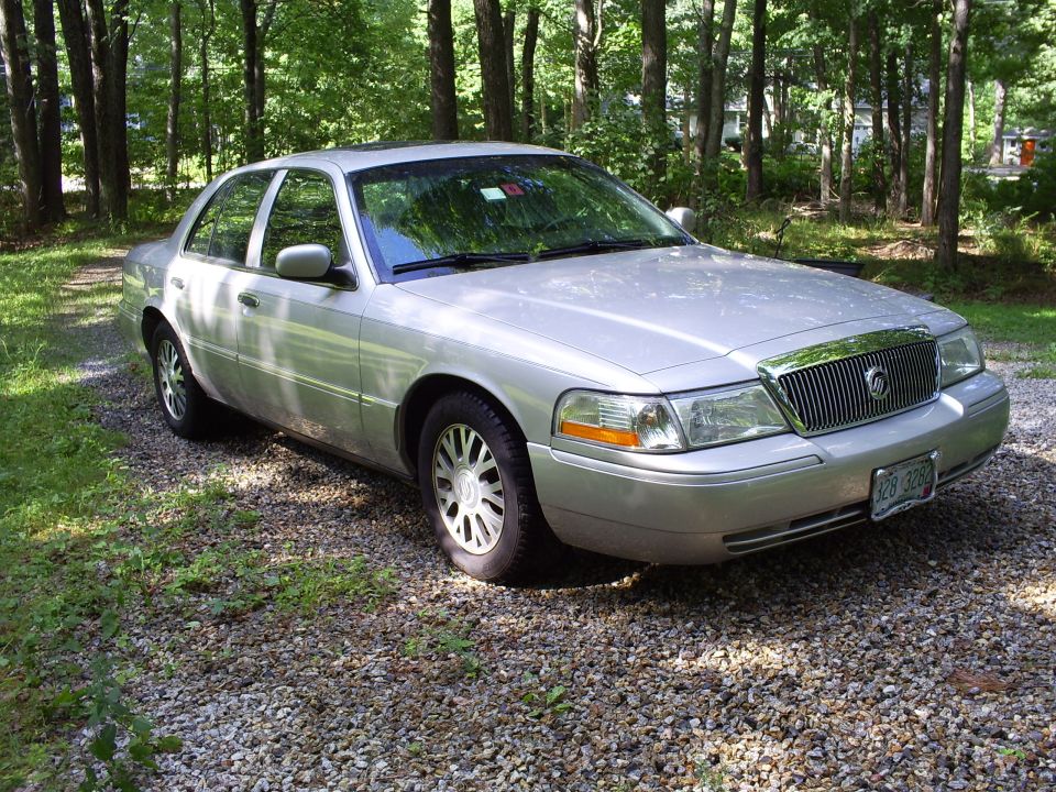 2004 Mercury Grand Marquis