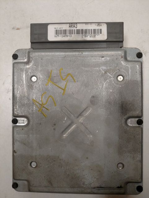 1995 Mercury Grand Marquis - This is a Ford engine control unit, not a 1995 Mercury Grand Marquis.