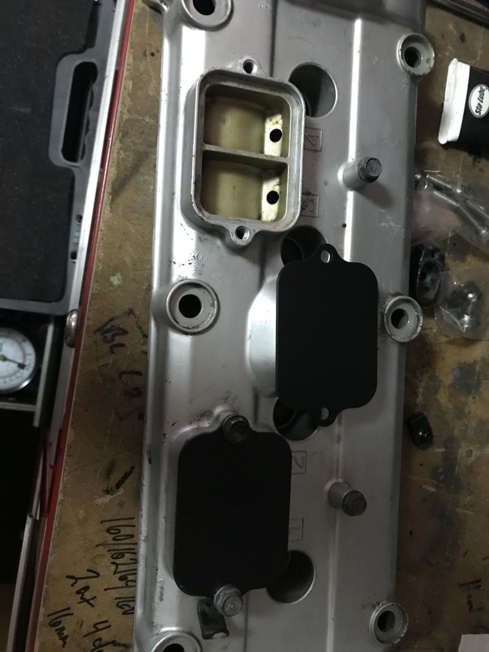 1998 ZX9R valve cover block off plates