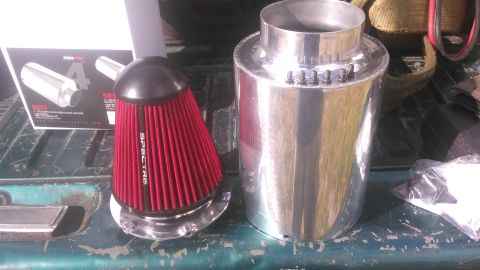 1996 Ford Bronco - the filter housing appart