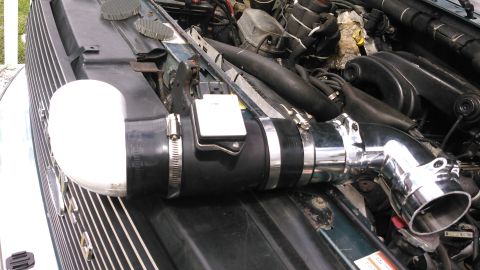 1996 Ford Bronco - this is my intake ducting with a MAF sensor right in the middle of two 90 degree elbows. these sharp elbows create turbulance and uneven ai…