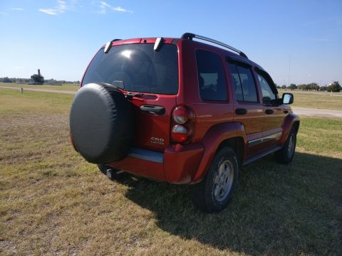 2005 Jeep Liberty photo