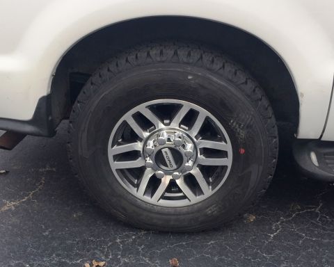2000 Ford Excursion photo