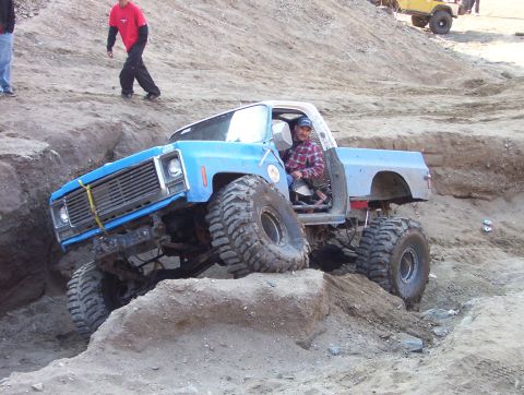 2000 Ford F-450 - Darrin in the blazer