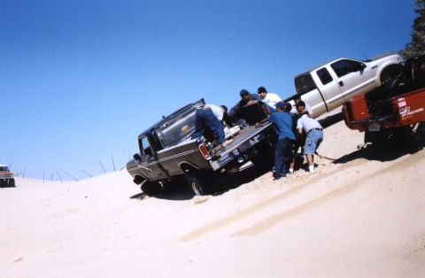 2000 Ford F-450 - Tony poped a bead and almost rolled