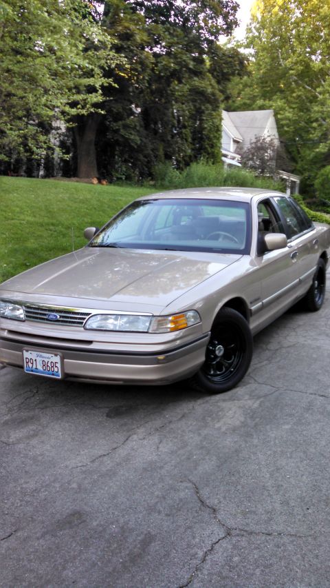 1995 Mercury Grand Marquis photo
