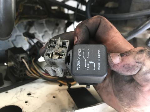 1988 Ford Bronco - burnt