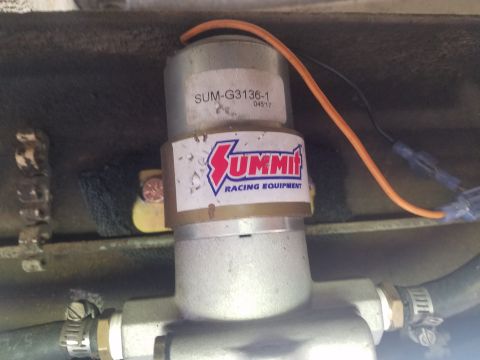1984 Ford Bronco - Summit Racing fuel pump with part number SUM-G3136-1 visible.