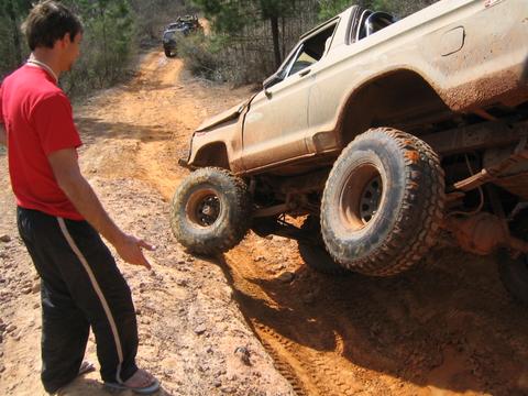 1978 Ford Bronco - Clyde's Ravine Losing steering