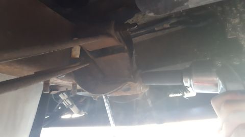 1996 Ford Bronco - This 1996 Ford Bronco features a shackle flip modification, visible in this undercarriage shot.