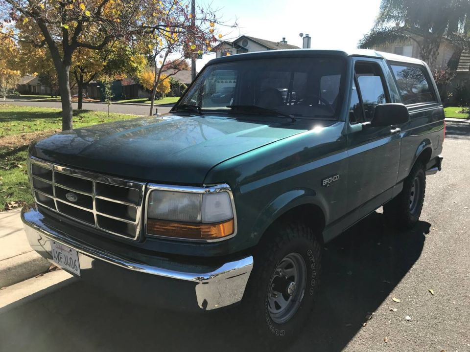 1996 Ford Bronco “Snot”