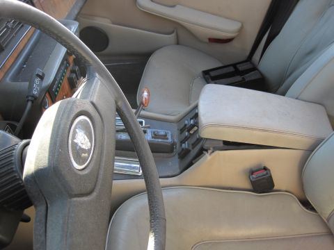 1985 Jaguar XJ6