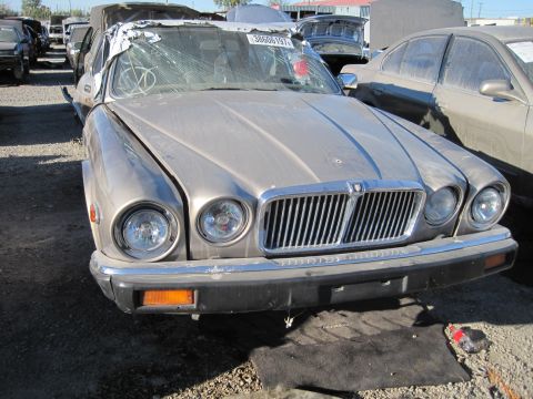 1985 Jaguar XJ6