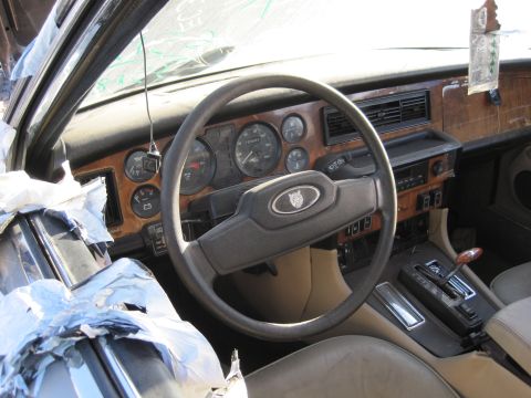 1985 Jaguar XJ6