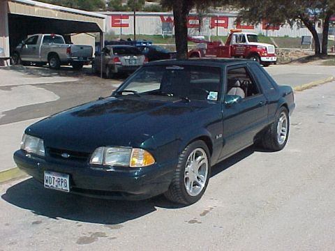 1992 Ford Mustang photo