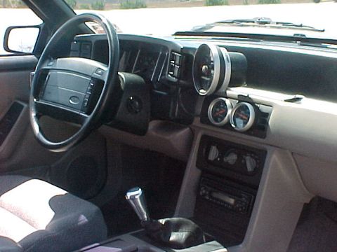 1992 Ford Mustang photo