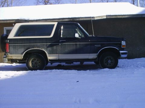 1992 Ford Bronco photo