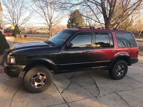 2000 Ford Explorer