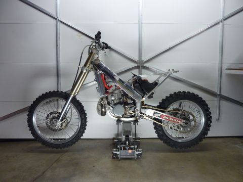 2000 Honda CR250R photo