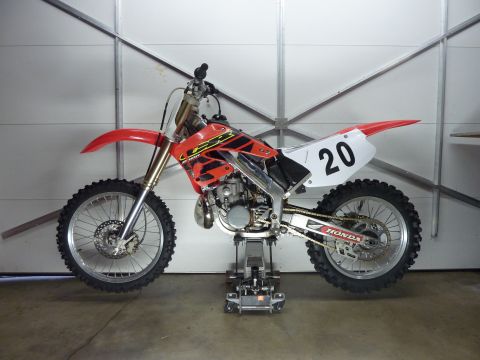 2000 Honda CR250R photo