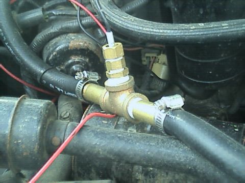 1989 Ford Bronco - temp sensor tee