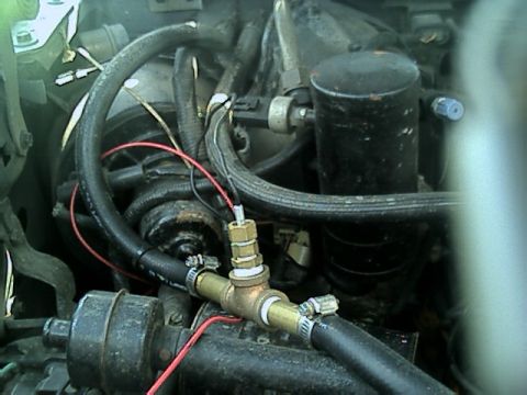 1989 Ford Bronco - temp sensor tee