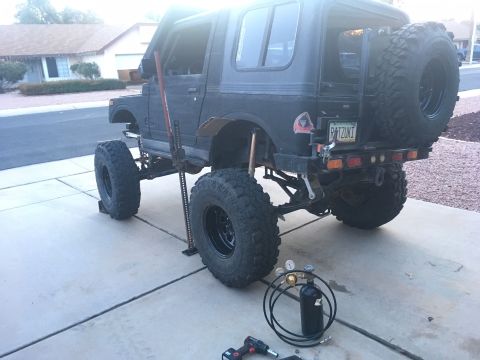 1987 Suzuki Samurai photo