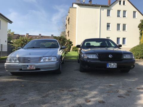 1999 Ford Fairlane photo