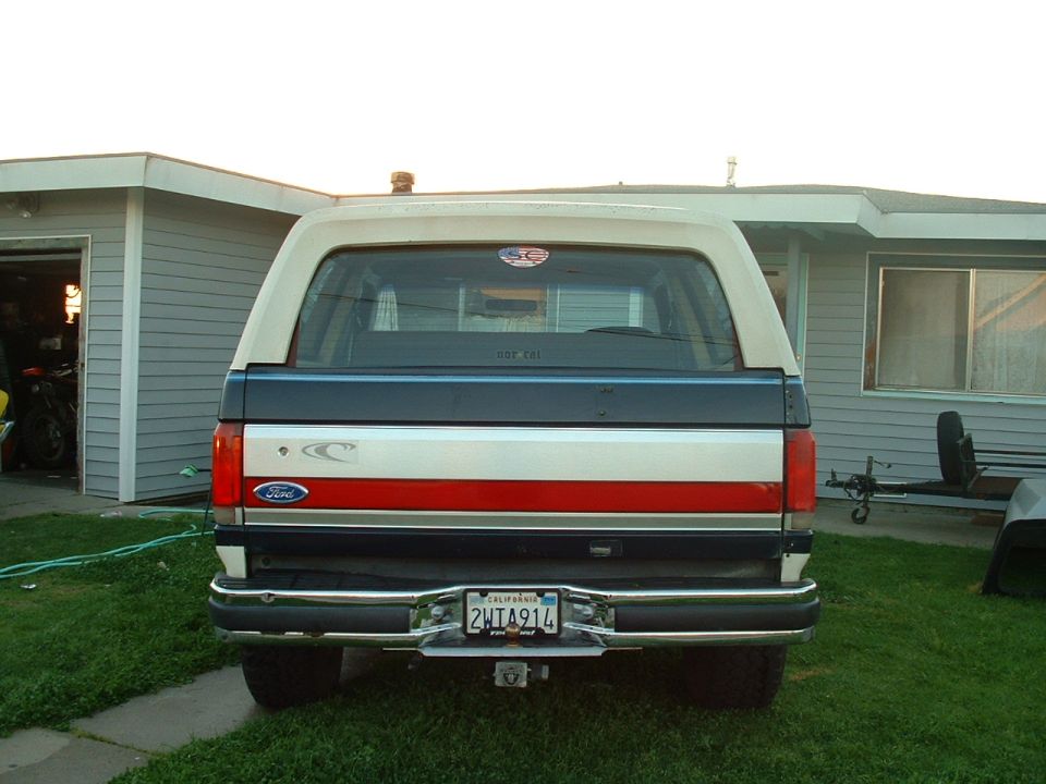 1990 Ford Bronco rear view with California license plate 2HTA914