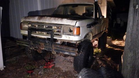 1988 Ford Bronco - i recently made a set of 37 inch military wheels re-centered for the correct offset. they are Goodyear MT and have the runflats replaced wi…