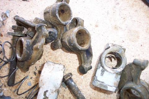 1968 Ford F-100 - All the rocker shaft parts after tanking. Not all parts survived.