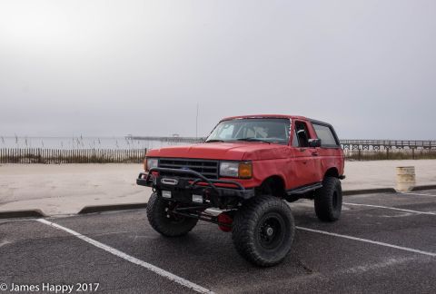 1989 Ford Bronco - Gulf Coast Beach