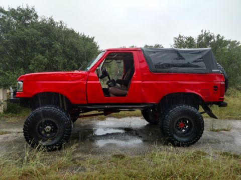 1989 Ford Bronco - half doors that John gave me. love em!