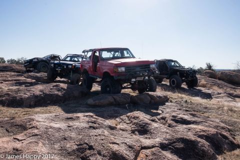 1989 Ford Bronco - turkey run crew on the rocks