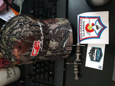 1989 Ford Bronco - Tom sent me some goodies! finally going to get a back seat!