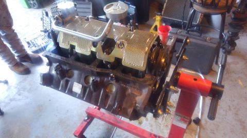 1988 Ford Bronco - engine block is a standard 351w non-roller i bought from a friend. it was previously rebuilt by a company in the past at some point but the…