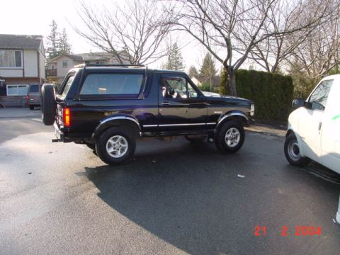 1995 Ford Bronco “hmm”