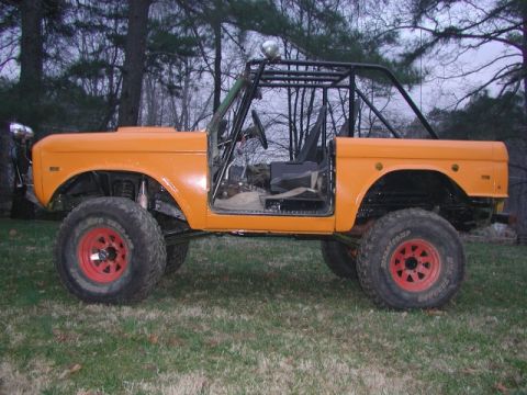 1967 Ford Bronco - Veiw of the side after paint