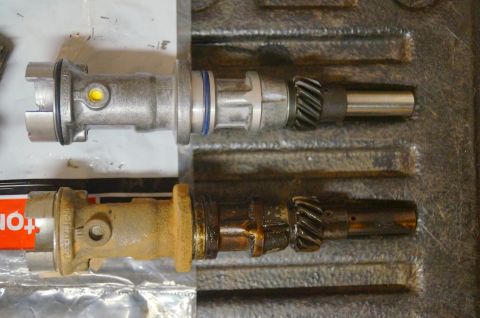 1998 Ford Ranger - Comparison of a new camshaft position sensor with a corroded, used one.